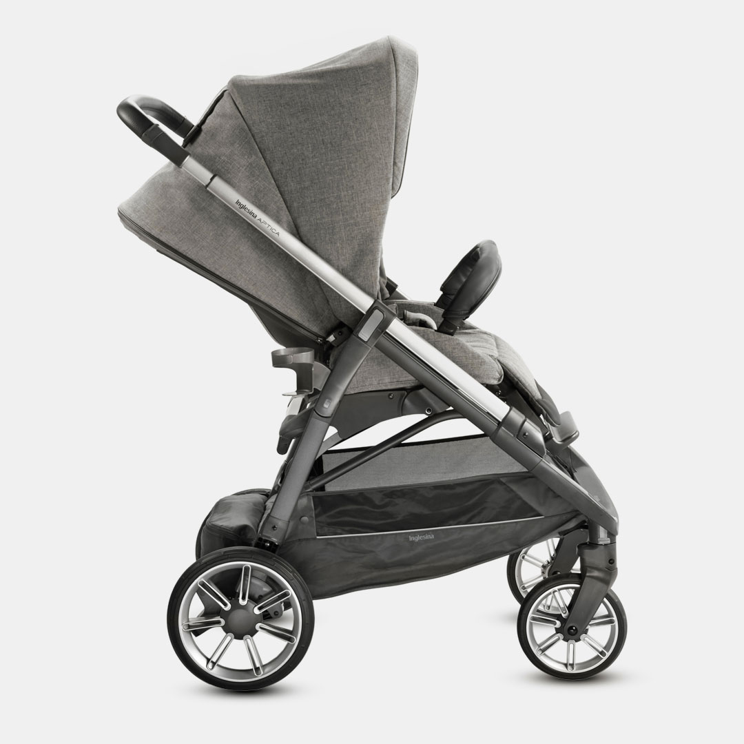 Aptica Inglesina Stroller Design by Giulio Simeone Design Studio