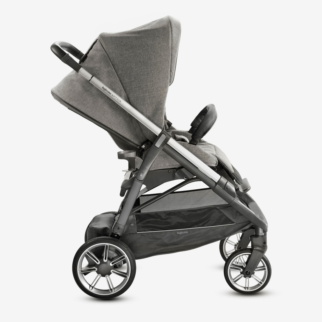 Aptica Inglesina Stroller Design by Giulio Simeone Design Studio